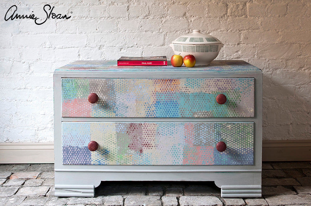 Annie Sloan Chalk Paint in Antoinette